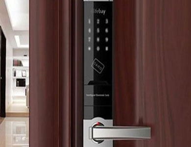 东川24小时上门开锁公司